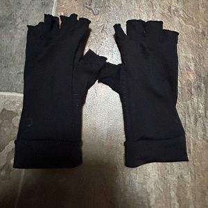 Exercise/workout gloves